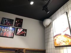 -鑫花溪牛肉米粉(人民广场店)