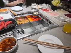 -海底捞火锅(银泰中心店)