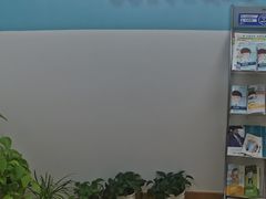 -优视觉视光中心•青少年近视防控(新世界中心写字楼店)