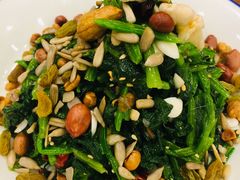 -宣海荣锅贴大王·陕味小吃集(钟楼店)