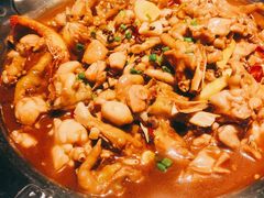 牛蛙煲-胖哥俩肉蟹煲(来福士店)