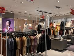 -首创奥特莱斯(西安店)