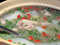 砂锅清炖羊汤（盐池滩羊）-乔街深夜食堂·小龙虾·高压锅生蚝(杭州总店)