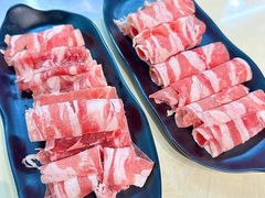 -牛里牛气· 榴莲海鲜鲜牛肉自助火锅·烤肉(华南城店)