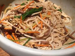 鸡丝凉米线-云海肴·汽锅鸡·云南菜(美罗城店)