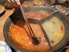 -巴卤社老火锅(财富店)