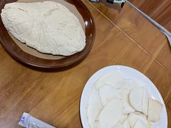 -苗家恒灵酸汤鱼-跳水牛肉连锁店(凯里总店)