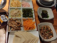 -野山舂·贵州现舂酸汤牛肉(鸿通城店)