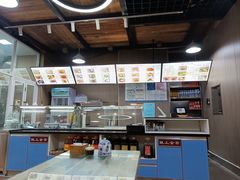 -陇上全荟兰州传统牛肉面(延吉路店)