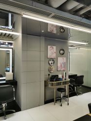 -TONI&GUY