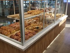 -焙丽拾光(麦凯乐直营店)