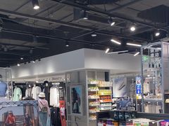 -迪卡侬(环球港店)