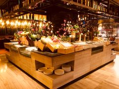 自助取餐区-OPEN開全日自助餐厅·牛肉火锅·海鲜(佛山希尔顿酒店)