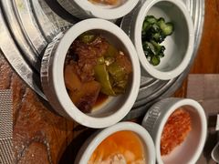 -萨拉伯尔(燕莎友谊商城店)