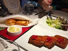 -弦月窗LUNETTE BY AMANDA(复兴路店)