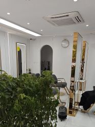 -阿三造型烫染•接发