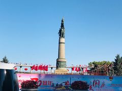 -人民防洪胜利纪念塔