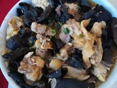 -霞涌市场海鲜摆卖区