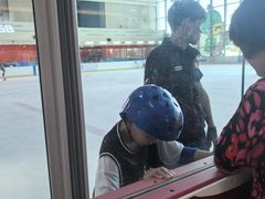 -冠军冰场CHAMPION RINK(凯德广场店)