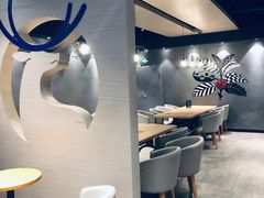 大堂-瑞幸咖啡(新世界中心店)