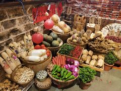 -周小明火锅(黑金冠社区店)