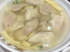 刀鱼馄饨-老半斋(福州路店)