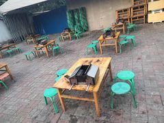 大堂-冯老二羊肉串