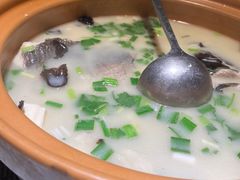 -姜君·千岛湖鱼头馆(浦东大道店)