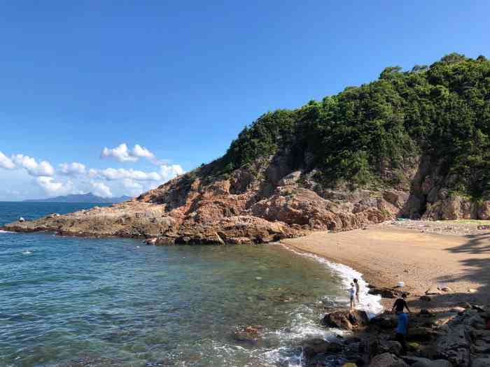 背仔角沙滩-"炎夏之际,海边沙滩绝对是一个让所有人都心.