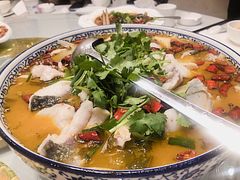 酸菜鱼-一栋洋楼云南菜馆