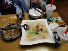 -88号小吃店·经典云南菜·地道纳西美食
