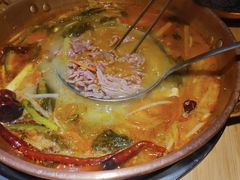 -洱火云南酸菜牛肉火锅(石景山当代商城店)