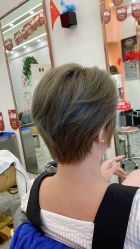 -V8潮牌·接发烫染连锁