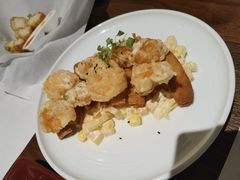 鬼马鲜果酿虾球-港丽餐厅(正大店)