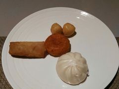 -海口绿发希尔顿酒店-田园汇自助餐·三文鱼·海鲜