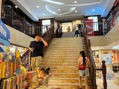 -新华书店(泉城路店)