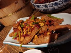香辣翅中-胡桃里音乐酒馆(环亚凯瑟琳广场店)