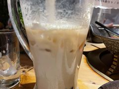大红袍珍珠奶茶-湊湊火锅·茶憩(杭州湖滨银泰in77店)