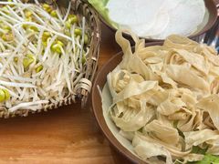 -黔三一夺夺粉酸汤火锅(百信店)