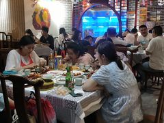 大堂-去吃龙虾|鲜活小海鲜·鲜货烧烤(红林世界城店)