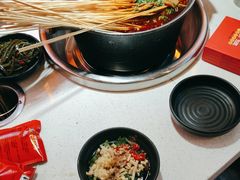 -钢管厂五区小郡肝串串香(滨江店)