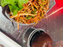 -张牌牌·东北烤肉小吃市集(金楠天街店)