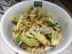 -绿草地·湘菜(7mall店)