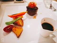 -广州塔卢特斯法国旋转餐厅