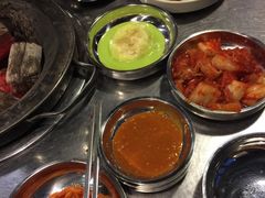 -釜山火炉·海鲜烤肉(紫藤路店)