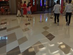 -罗伯特眼镜·蔡司官方授权(罗湖国贸店)