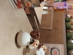 -耶里夏丽·丝路国际·新疆餐厅(浦东区东方路店)