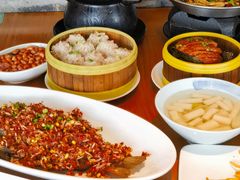 -莲餐厅·湖北菜·潜江小龙虾店(愚园路店)
