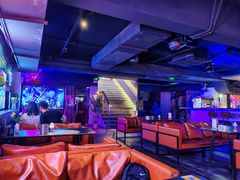 -8+1粤语·Live house