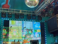 -Famous肥猫墨西哥音乐餐吧(五棵松华熙LIVE店)